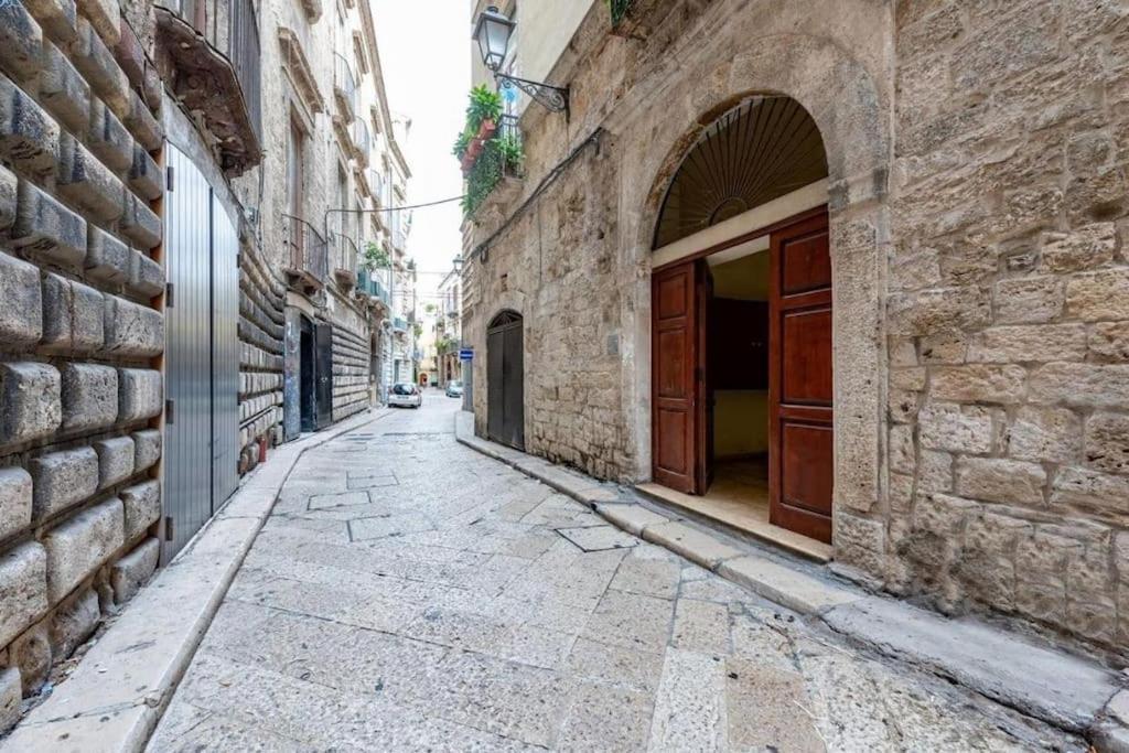 Apt 2 In The Historic Center باري المظهر الخارجي الصورة